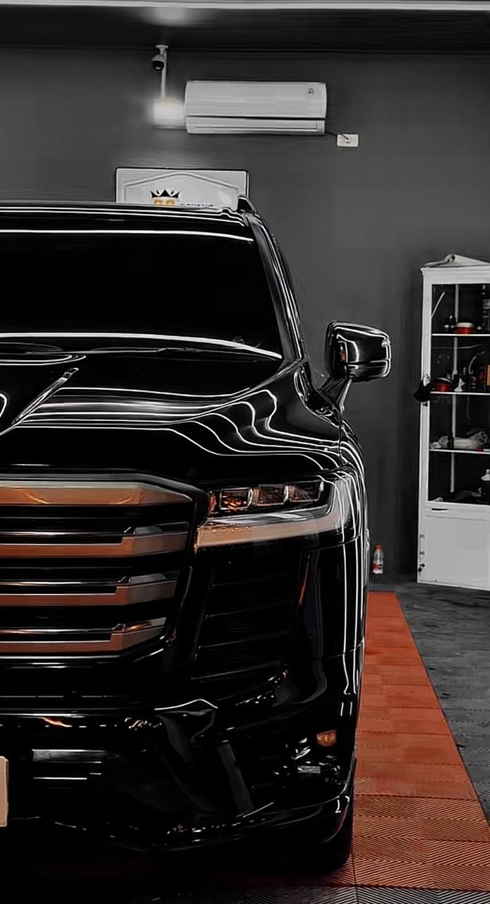 Detail kap mesin mobil 88Royals Auto Care